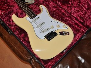 fender stratocaster - Yngwie Malmsteen model with custom upgrades