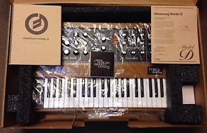 Moog Minimoog Model D Keyboard Synthesizer Re-Issue