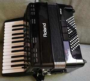 Roland FR-1x Piano Accordion - BLACK Superb Instrument - 72 Bass