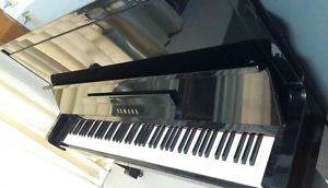 Yamaha MX 100B Disklavier upright piano