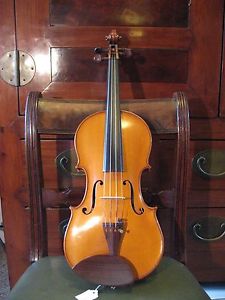 175Antique/old 4/4 French Violin labelled Nicolas Aldric Pere dated 1934