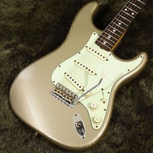 Fender 1960 Stratocaster Relic Shoreline Gold Electric Guitar Free shipping