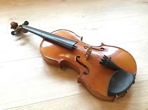 4/4 Geige / Violine, 20er Jahre, neu überarbeitet, guter Zustand, ungezeichnet