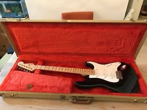 Fender Eric Clapton Stratocaster 1989 Original Tweed Case, some original papers