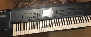 Korg TRITON Extreme 76-key Keyboard Synthesizer