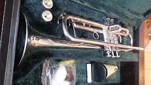 YTR-6345S YAMAHA TRUMPET PRE-OWNED WITH EXTRAS SUPERB CONDITION VINTAGE