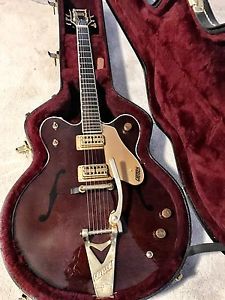 Gretsch 6122/ 1962 Country Classic 2009 Walnut
