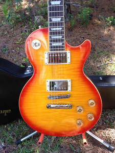 GIBSON EPIPHONE LES PAUL TRIBUTE USA ELECTRONICS CHERRY S'BURST,FLAMEY W/ CASE