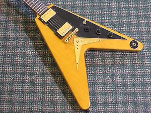 Vintage 1983 Gibson USA Heritage Series Flying V Guitar! Korina! RARE! w/OHSC