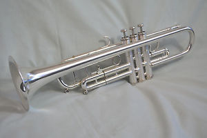 2008 GETZEN MODEL 700S ETERNA II SEMI-PRO Bb TRUMPET- BRUSHED FINISH - NEAR MINT