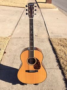 Larrivee L-10 Beautiful Mint Condition