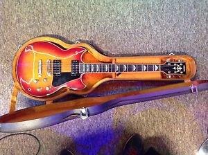 Yamaha SG2000 1982 Electric Guitar With Original Case.