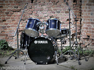 YAMAHA 22" BASS 5 DRUM KIT 16" FLOOR, 14" + 12" TOMS, 14" SNARE + STANDS, STOOL