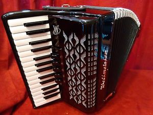 NEW Weltmeister Piano Accordion Black Kristall Stylish 30 / 60 MM Germany