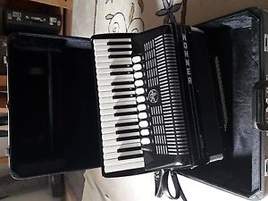 Akkordeon Hohner Amica 96 . 4 Chörig . Wie neu