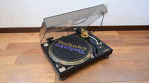 Technics SL-1200 LTD Limited Edition Gold Turntable w/ Box SL-1200MK3D