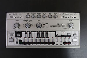 Roland TB-303 BassLine Synthesizer (NMint) + Doepfer MSY2 Midi-to-Sync Interface