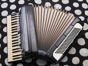 PAOLO SOPRANI LMMM "FRENCH MUSSETTE" ACCORDION/ACCORDIAN, SEE VIDEO, EX. COND.