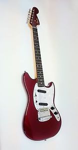 Fender Japan Classic 70s MUSTANG E-guitar Made in Japan Free Shipping
