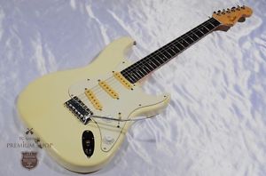 1989-1990 Fender Japan Electric Guitar STS-55 Vintage White [EX] w/soft case