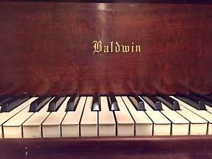 Baby Grand Piano Baldwin R