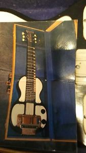 Vintage Rickenbacker Lap Steel Guitar All Original with Music Bar & Picks