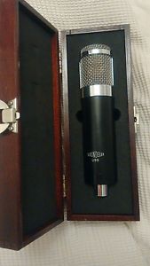 Soundelux U99 condensor microphone perfect condition with Bock Audio PSU/cable