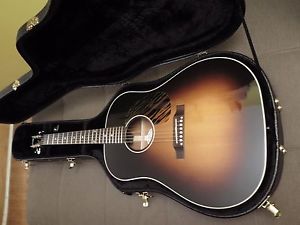 Gibson 2016 J-45 Standard Acoustic Guitar w/ Orig Case -- EXC condition