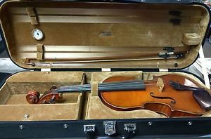 2010 MARTIN BECK EUROPEAN COPY OF NICHOLAS AMATI CREMONA CIRCA 1690 VIOLA