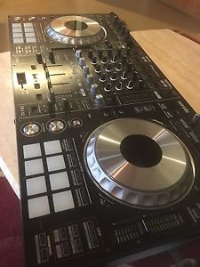 Pioneer DDJ-SZ Serato Pro DJ Controller + Magma CTRL Carry Case/Original Box