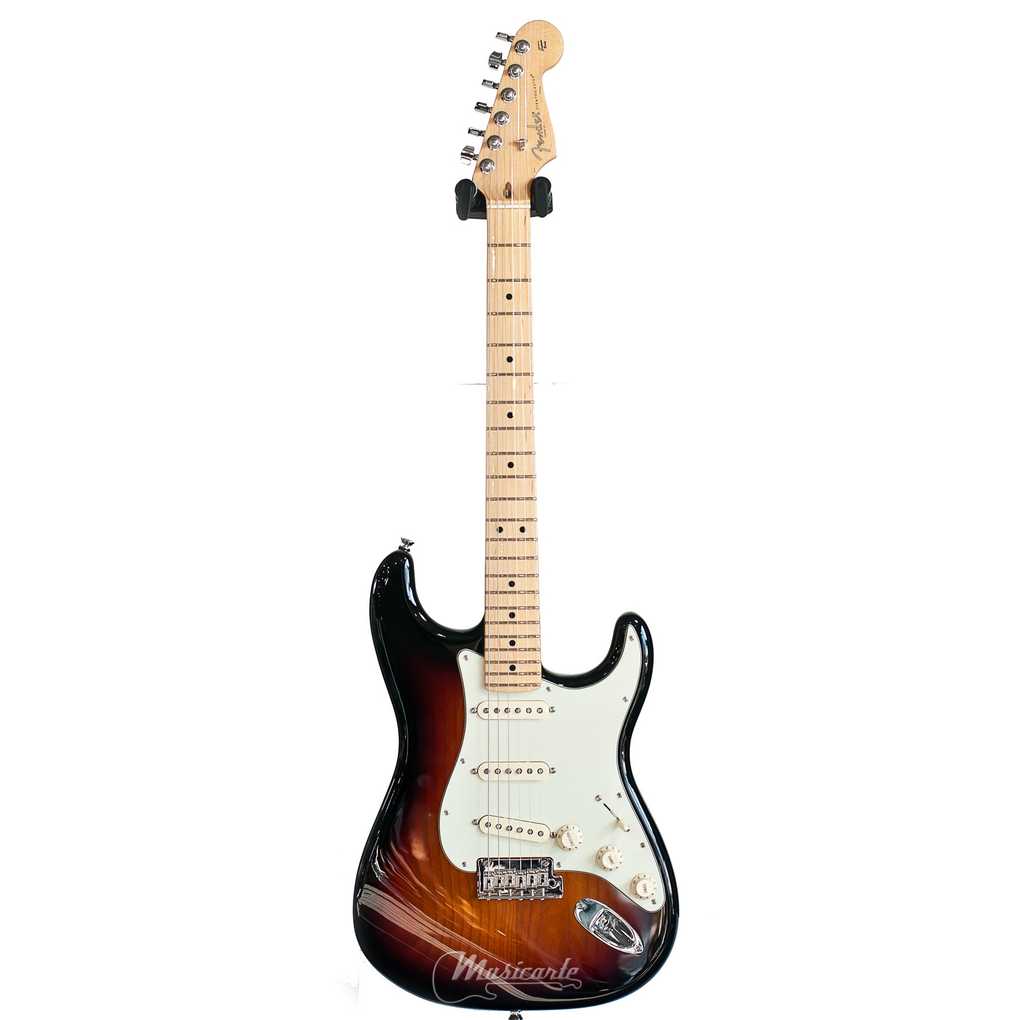 Fender American Professional Stratocaster MN 3 Color Sunburst 0113012700