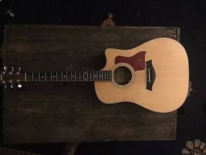 Taylor 300 310ce Acoustic/Electric Guitar