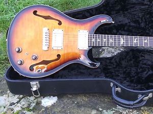 PRS HOLLOWBODY McCarty electric guitar sunburst.