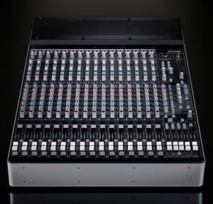 Mackie 1640i 16 Channel Analogue Desk with FireWire