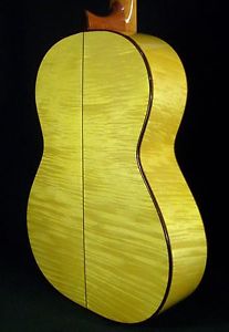 SPANISH GUITAR JUAN MONTES. FLAMED MAPLE. GUITARRA FLAMENCO YELLOW. HARD CASE