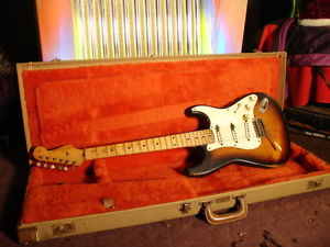MEGA RARE 1954 FENDER STRATOCASTER + TWEED REPRO CASE-SERIAL NUMBER 0700