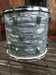 Vintage 70's Ludwig 18"x16" Sky Blue Pearl Floor Tom *ONLY 1 CURRENTLY FOR SALE*
