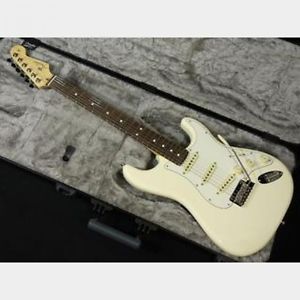 Fender American Professional Stratocaster RW Olympic White guitar FROM JAPAN/512