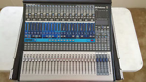 PreSonus StudioLive 24.4.2 Mixer, in doghouse case w/casters, light, cover