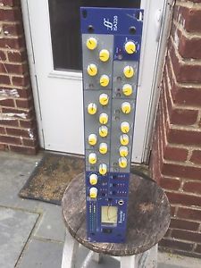 Focusrite Isa 220 Session Pack Channel Strip Micpre