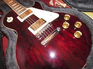 1999 Gibson Les Paul Standard, features '98 specs Wine Red finish