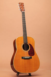 MARTIN HD-28 Custom 1995 Acoustic-Guitar