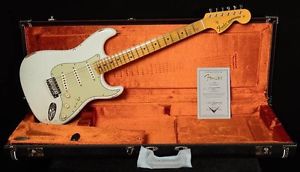 Fender Custom Shop '69 Strat maple cap relic