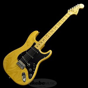 Fender Stratocaster '81 NAT / M Electric Guitar Free Shipping