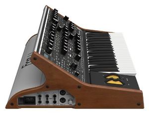 sub 37 tribute edition analog synthesizer
