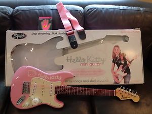 SQUIRE FENDER HELLO KITTY PINK MODED 3/4 GUITAR DRESSED SET GOTOH MINI LOCKERS $
