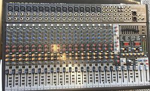 Behringer Eurodesk SX2442FX