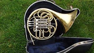 CLASSIC CONN 6D DOUBLE FRENCH HORN ELKHART SPECIAL  SERIES # H19XXX DISINFECTED