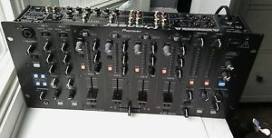 Pioneer DJ DJM-5000 19" Rack Mount Mobile DJ MIxer. SOME MINOR SCRATCHES REVIEW
