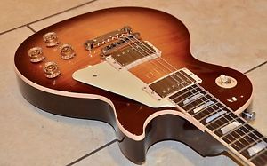 2015 Gibson Les Paul Traditional. Tobacco Sunburst And New Grover Tuners.